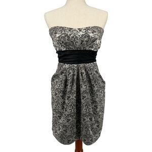 VTG y2k Women's Black Silver Metallic Brocade Speechless Strapless Mini Dress